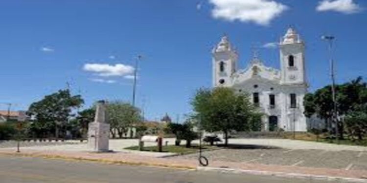 Sobral Ceará - Créditos: https://commons.m.wikimedia.org/wiki/File:Catedral_de_Sobral-CE_02.jpg