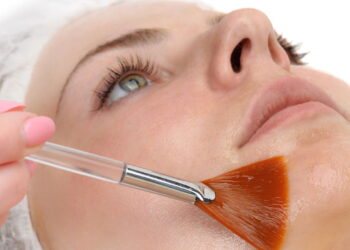 Mascara facial - Créditos: depositphotos.com / starush