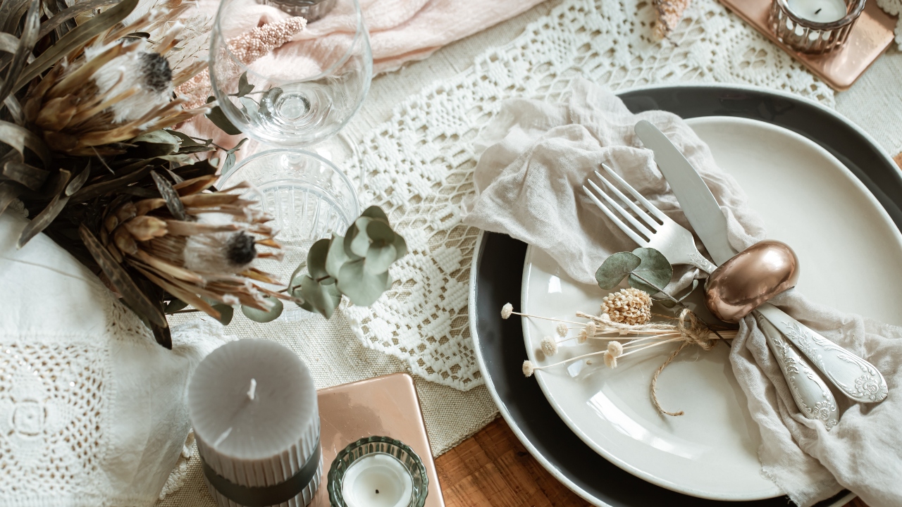 mesa posta almoço de Dia das Mães