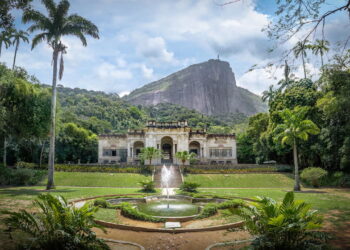 Cidade brasileira se destaca entre os melhores refúgios naturais