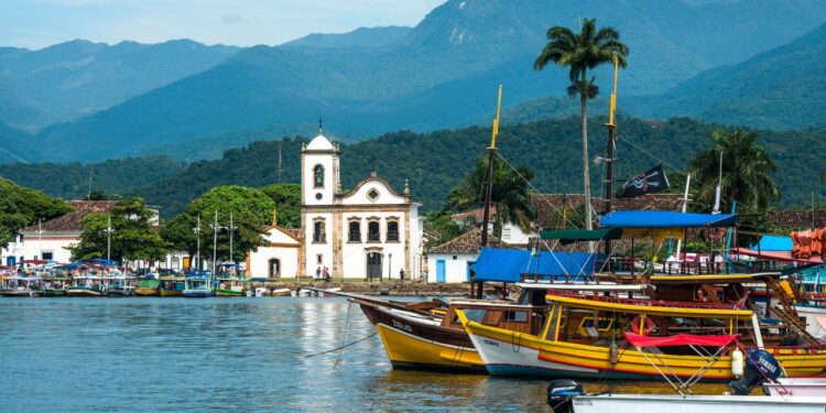 Mergulhe na história do Brasil visitando essas cidades