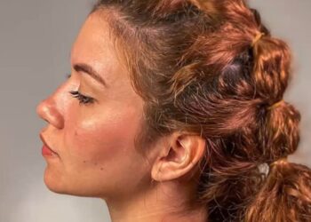 penteados cabelo cacheado academia