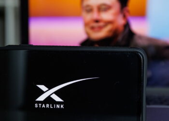 Starlink - Créditos: depositphotos.com / rokas91