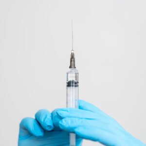 Testosterona oferece riscos se aplicada indevidamente. Imagem: FreePik
