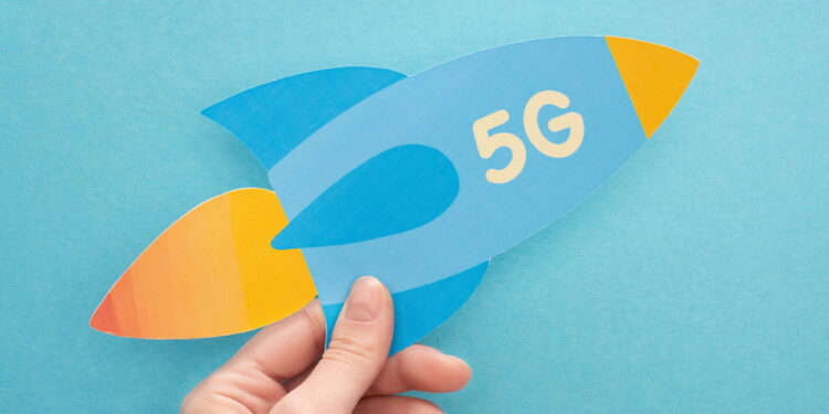 Ilustração de 5G - Créditos: depositphotos.com / VadimVasenin