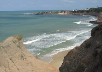 Essa praia escondida no RN está deixando todo mundo babando