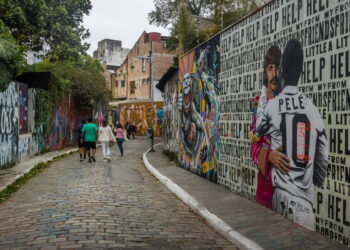 A galeria ao ar livre dessa cidade é surpreendente