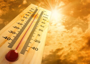 Ilustração de calor extremo - Créditos: depositphotos.com / VladisChern