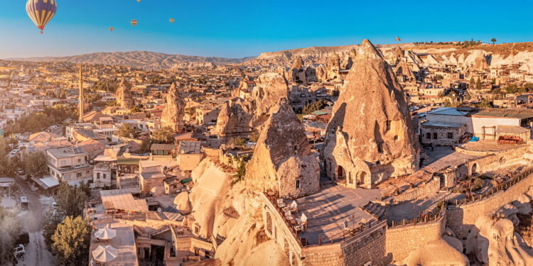 Ilustração de  Cappadocia, Turquia_ - Créditos: depositphotos.com / frantic00
