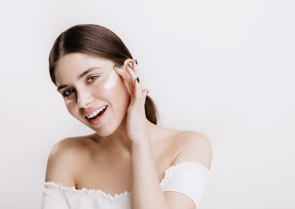 Confira os erros mais comuns do skincare. Foto: FreePik