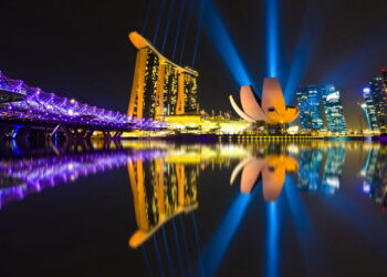 Ilustração de Singapura - Créditos: depositphotos.com / surangastock