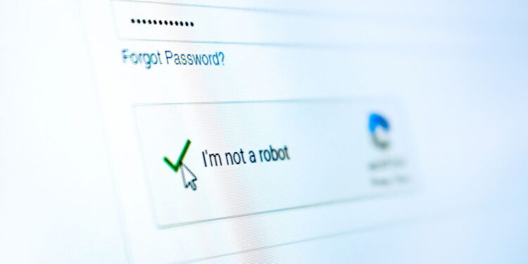 Ilustração de captcha - Créditos: depositphotos.com / hereamihaicosmin@hotmail.com