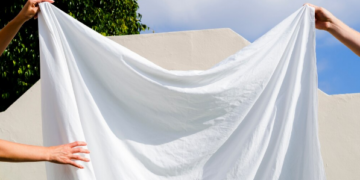Como cuidar das roupas de cama? Foto: FrePik