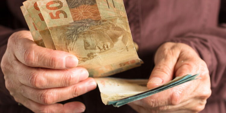 Esses destinos estão fazendo o real valer muito mais lá fora