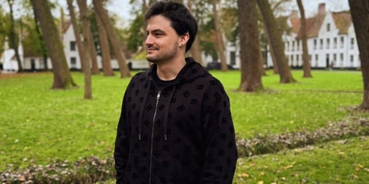 Felipe Neto é condenado a pagar R$ 10 mil de indenização - Crédito: Reprodução│Instagram
