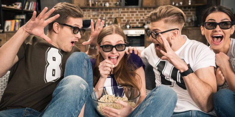 Ilustração de filme com os amigos - Créditos: Ilustração de filme com os amigos - Créditos: depositphotos.com / TarasMalyarevichdepositphotos.com / TarasMalyarevich