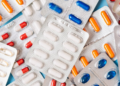 Interações medicamentosas: conheça os riscos. Imagem: FreePik