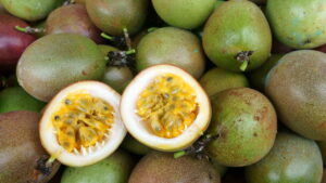 O melhor jeito de plantar maracujá e colher frutos superdoces