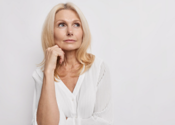 Menopausa silenciosa existe? Foto: FreePik