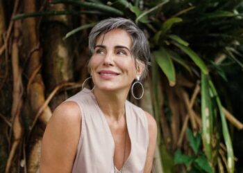 Pele madura? Descubra as melhores dicas para um cuidado impecável