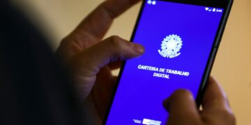 trabalhar por conta própria