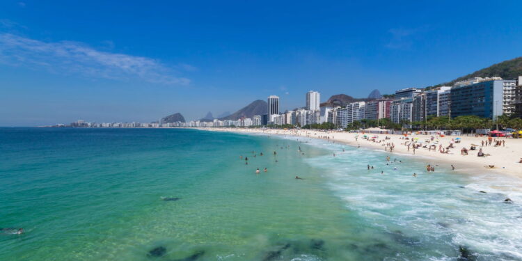 As melhores atrações gratuitas para curtir essa cidade como um local