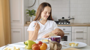 Alimentação na amamentação Como deve ser a dieta da lactante