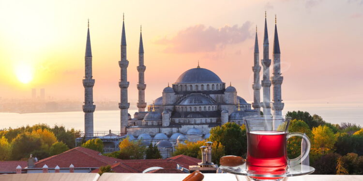 Imagem de Istambul - Créditos: depositphotos.com / antonaleksenko82.gmail.com