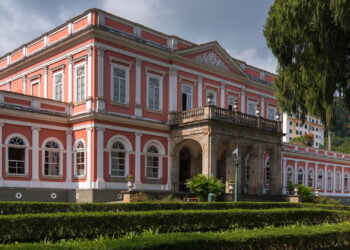 Petrópolis - Créditos: depositphotos.com / dabldy