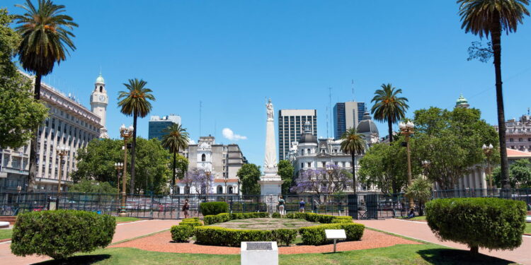 As top 5 melhores cidades para estudantes brasileiros em 2025