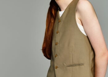 O item que está dominando o guarda-roupa feminino em 2025
