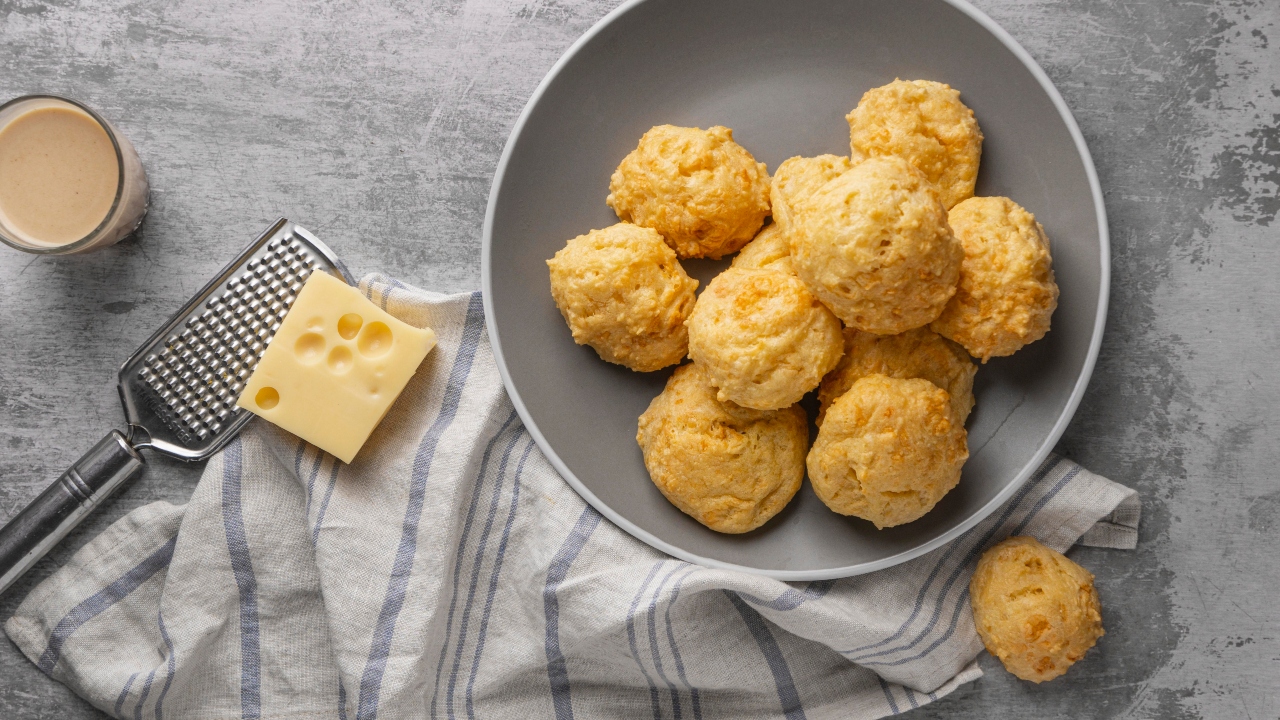 pão de queijo na Air Fryer