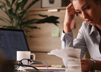 como organizar as finanças do seu pequeno negócio