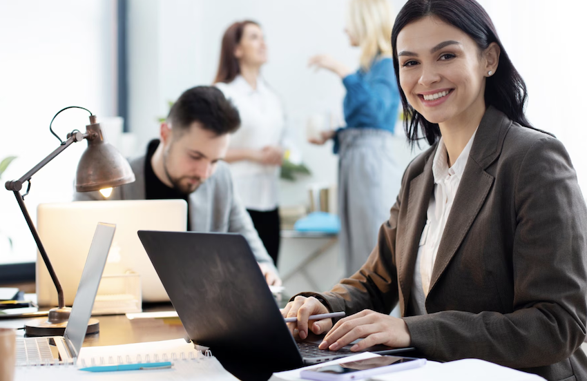 Como empreender nos Eua? Foto: FreePik