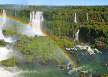 As 6 cidades brasileiras mais procuradas por turistas no Brasil