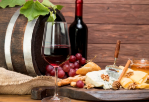 Como harmonizar frios e vinhos. Foto: FreePik