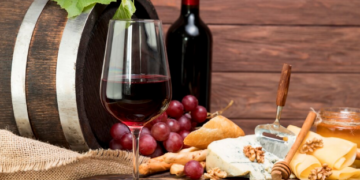 Como harmonizar frios e vinhos. Foto: FreePik