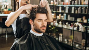 Cortes masculinos mais estilosos de 2025 que estão bombando