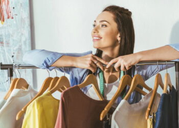 As cores mais sofisticadas da moda em 2025 que estão dominando os looks