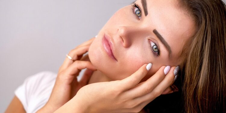 Esfriou? Aproveite para rejuvenescer a pele com naturalidade