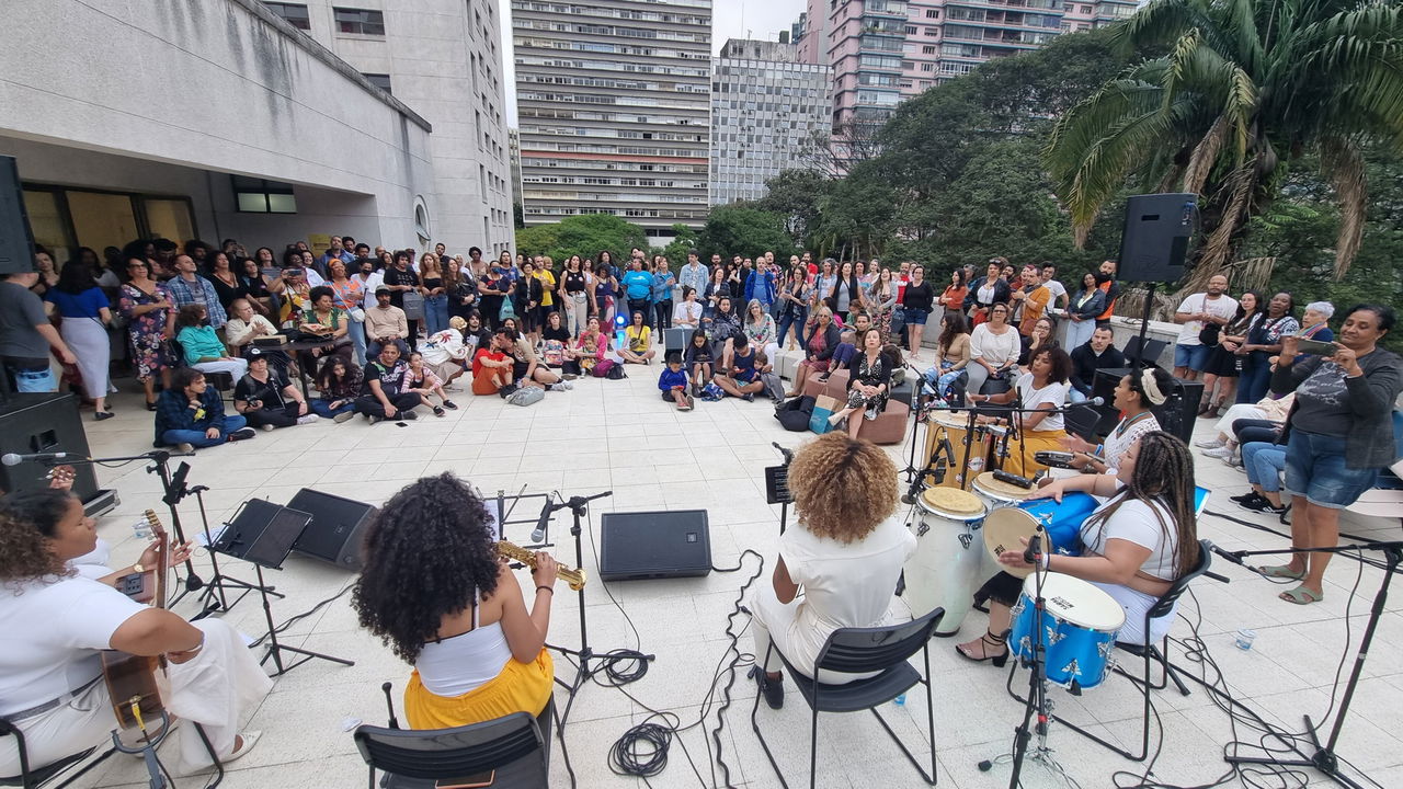 Essas cidades oferecem a melhor vida noturna de todas