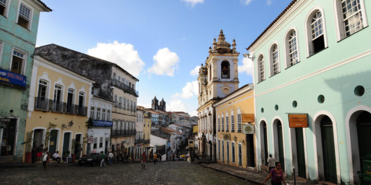 Quer conhecer a história do Brasil? Essas são as melhores cidades para isso