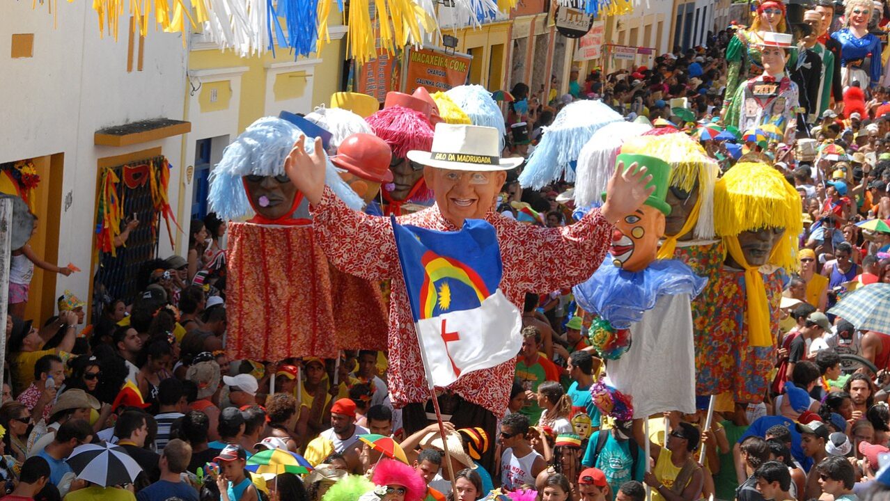 Gosta de arte? Essas cidades do Brasil são perfeitas pra você
