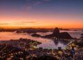 Pão de Açúcar visto do Mirante Dona Marta - Créditos:  commons.wikimedia.org