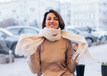 Cachecol, xale, lenço, echarpe ou pashmina não são tudo a mesma coisa! Foto: FreePik