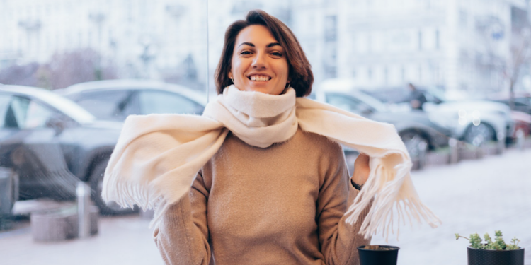 Cachecol, xale, lenço, echarpe ou pashmina não são tudo a mesma coisa! Foto: FreePik