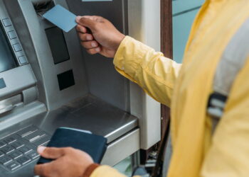 Caixa eletrônico Atm  - Créditos: depositphotos.com / HayDmitriy