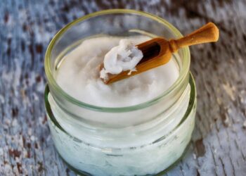 Benefícios do óleo de coco para o seu cabelo