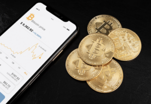 Entenda como investir em criptomoedas. Foto: FreePik