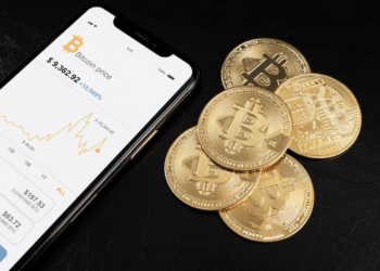Entenda como investir em criptomoedas. Foto: FreePik